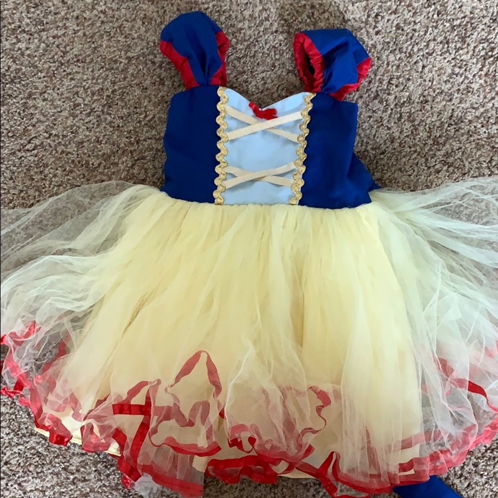 Loved Dover Snow White Disney princess dress